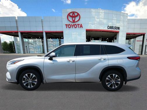 2021 Toyota Highlander Hybrid XLE