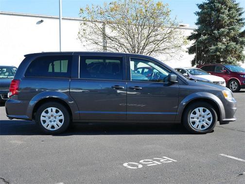 2020 Dodge Grand Caravan SE