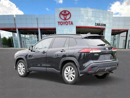 2022 Toyota Corolla Cross LE