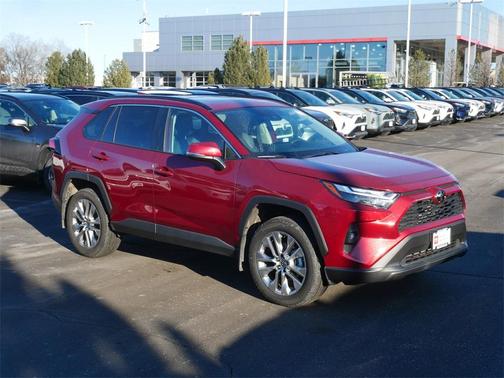 2025 Toyota RAV4 XLE Premium
