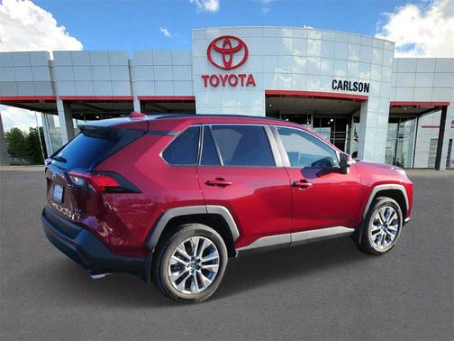 2025 Toyota RAV4 XLE Premium