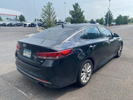 2018 Kia Optima S