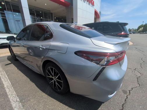 Celestial Silver Metallic 2021 Toyota Camry SE