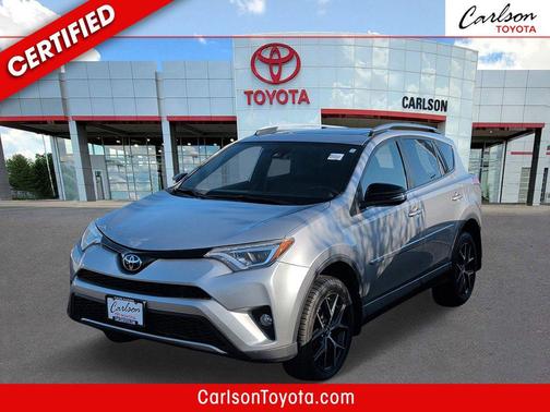 Silver Sky Metallic 2018 Toyota RAV4 SE
