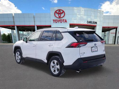 2020 Toyota RAV4 Hybrid XLE