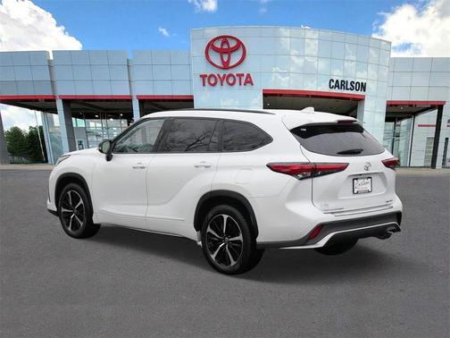 2022 Toyota Highlander XSE