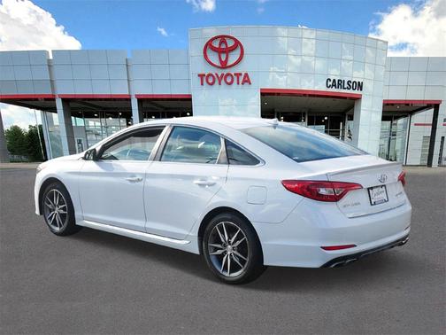 2017 Hyundai SONATA Sport 2.0T