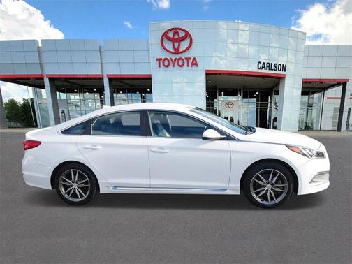 2017 Hyundai SONATA Sport 2.0T