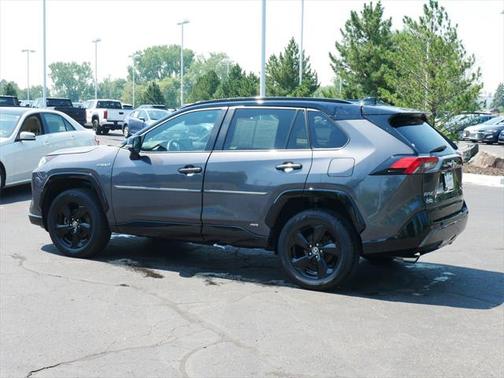 2021 Toyota RAV4 Hybrid SE