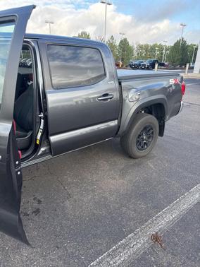 2023 Toyota Tacoma SR5