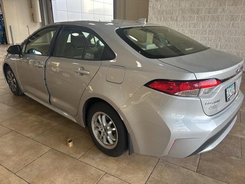 2021 Toyota Corolla Hybrid LE