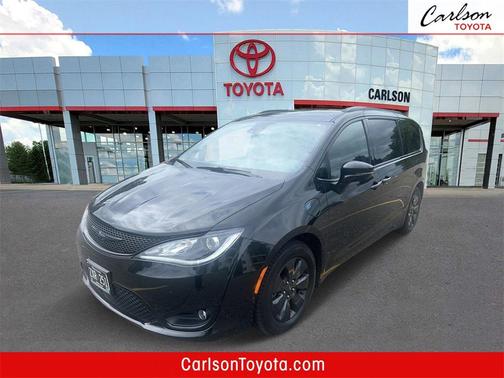 2020 Chrysler Pacifica Hybrid Limited