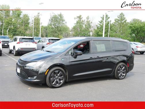 2020 Chrysler Pacifica Hybrid Limited