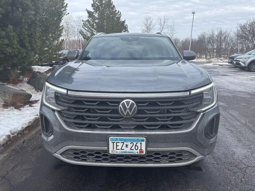 2025 Volkswagen Atlas Cross Sport 2.0T SE