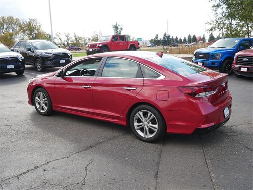 2018 Hyundai SONATA SEL