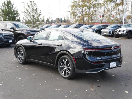 2024 Toyota Crown Limited