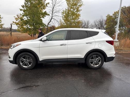 2017 Hyundai Santa Fe Sport 2.4L