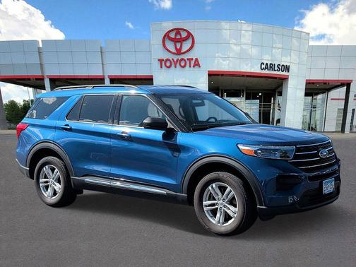 Atlas Blue Metallic 2020 Ford Explorer XLT