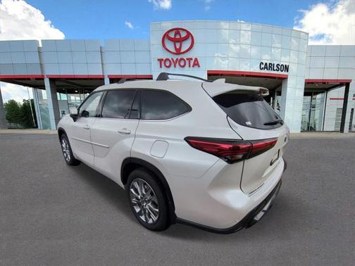 2023 Toyota Highlander Hybrid Limited