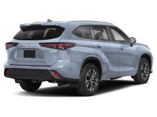 Moon Dust 2023 Toyota Highlander XLE