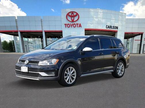 2017 Volkswagen Golf Alltrack TSI S
