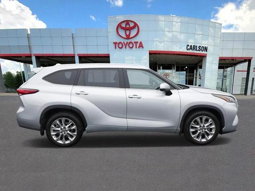 2022 Toyota Highlander Limited