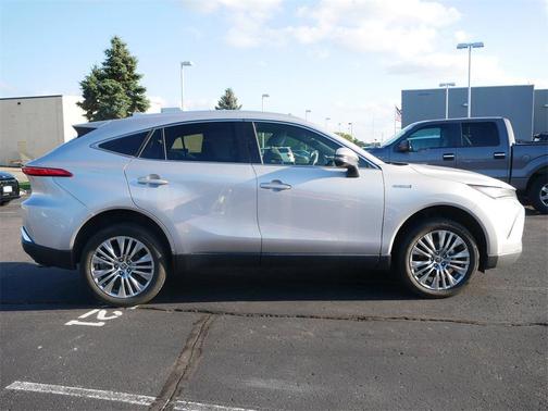 2021 Toyota Venza XLE