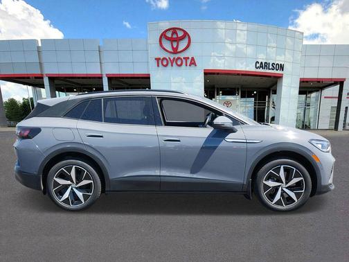 Pure Gray 2023 Volkswagen ID.4 AWD Pro S Plus