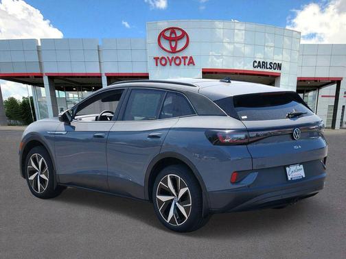 Pure Gray 2023 Volkswagen ID.4 AWD Pro S Plus