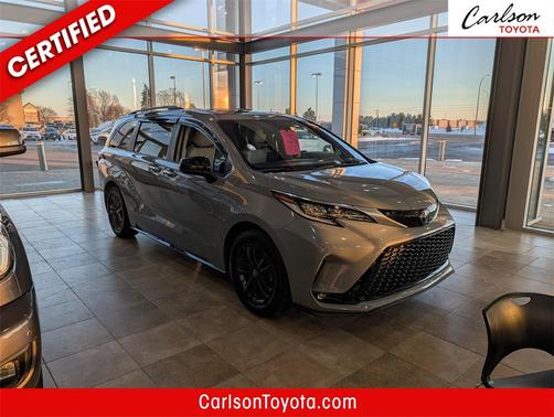 2024 Toyota Sienna XSE 7 Passenger