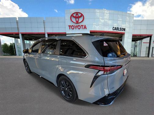 2024 Toyota Sienna XSE 7 Passenger