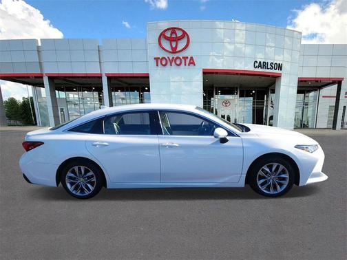 2021 Toyota Avalon XLE