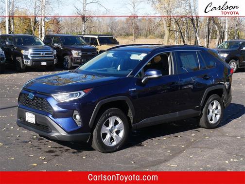 2020 Toyota RAV4 Hybrid XLE