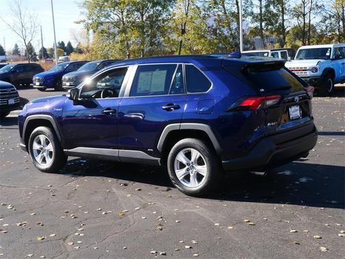 2020 Toyota RAV4 Hybrid XLE