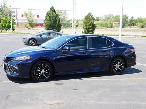 2021 Toyota Camry SE