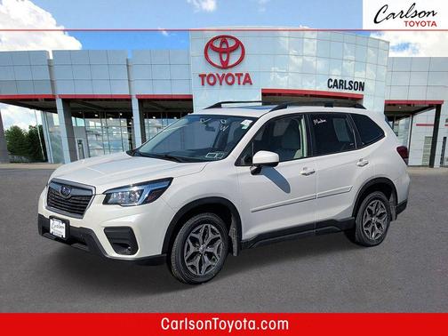 Crystal White Pearl 2020 Subaru Forester Premium