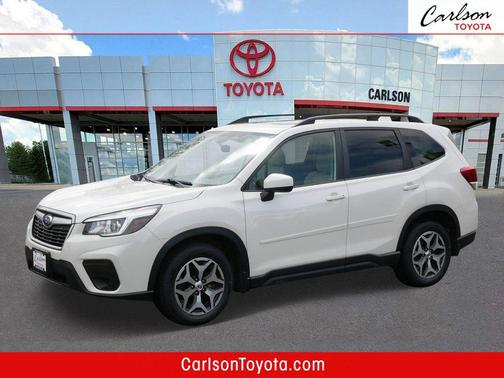 Crystal White Pearl 2020 Subaru Forester Premium