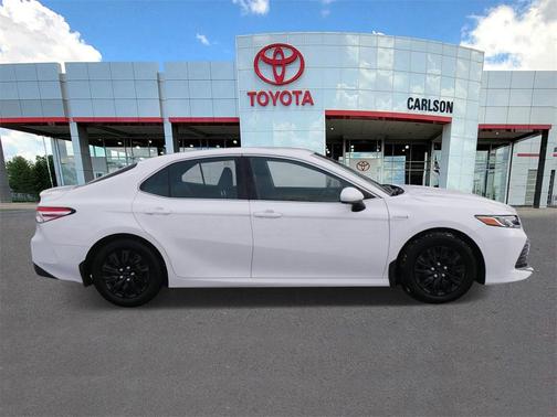 2018 Toyota Camry Hybrid LE