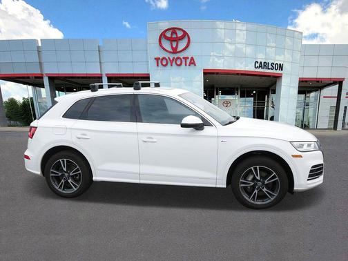 Ibis White 2020 Audi Q5 Premium Plus 55 TFSI e quattro S tronic