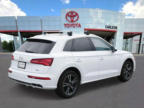 Ibis White 2020 Audi Q5 Premium Plus 55 TFSI e quattro S tronic