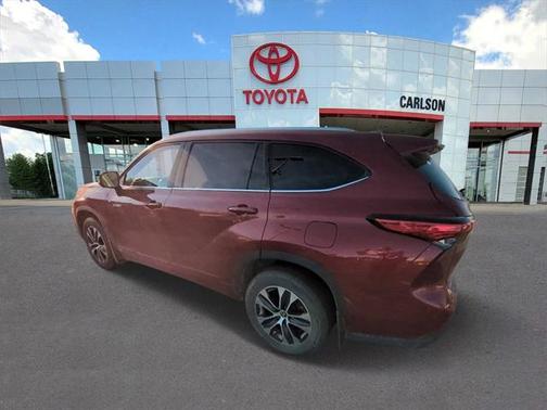 2021 Toyota Highlander Hybrid XLE