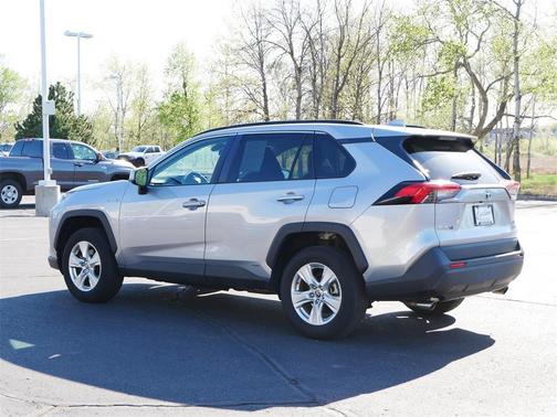 2021 Toyota RAV4 Hybrid LE