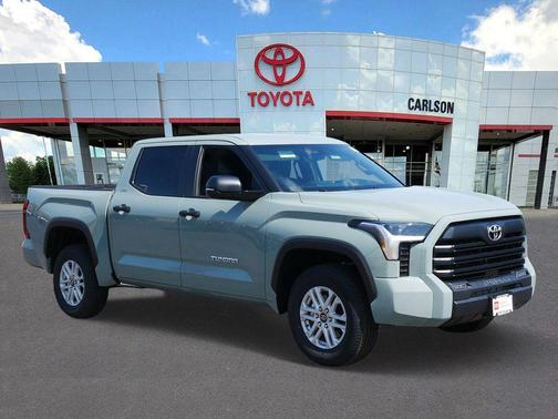 Lunar 2026 Toyota Tundra SR5