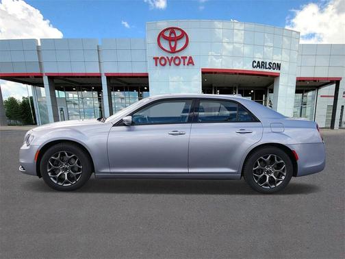 2017 Chrysler 300 S