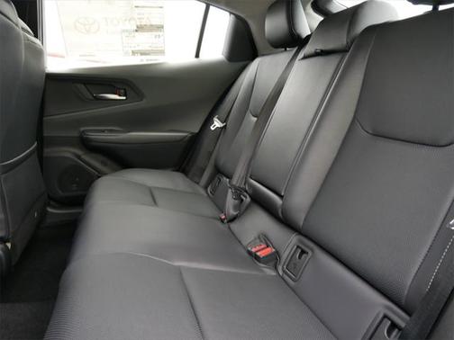 2025 Toyota Prius XLE