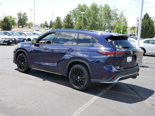 2024 Toyota Highlander XSE