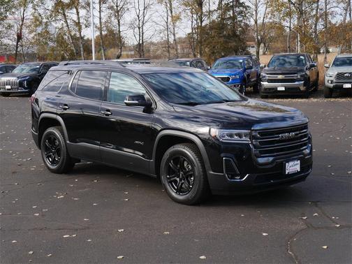2022 GMC Acadia AT4