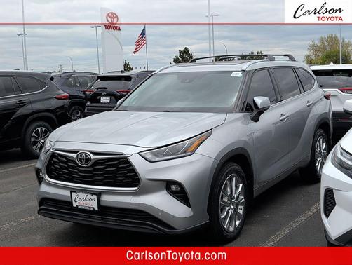 Celestial Silver Metallic 2023 Toyota Highlander Limited