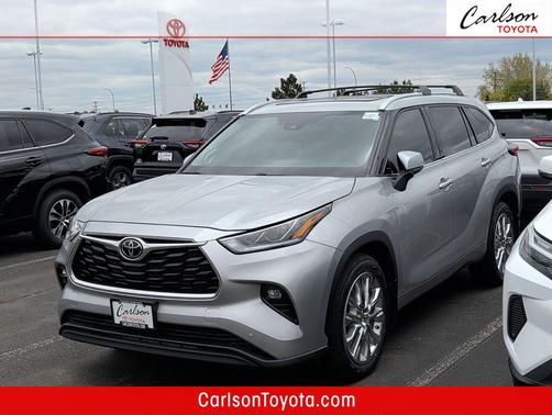 Celestial Silver Metallic 2023 Toyota Highlander Limited