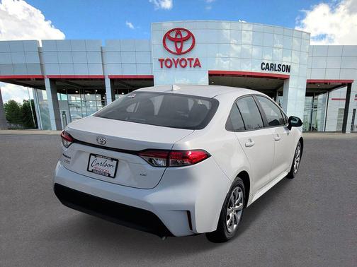 Ice Cap 2025 Toyota Corolla LE